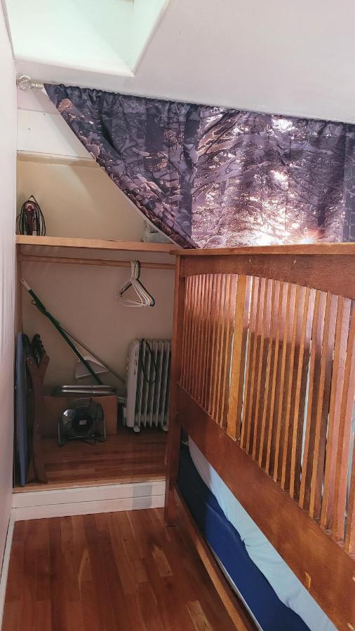 Angel Cottage With A Sauna Or The Cozy With A Jacuzzi Tub, Both Are Studios With A View Of Маунт Шаста Екстериор снимка